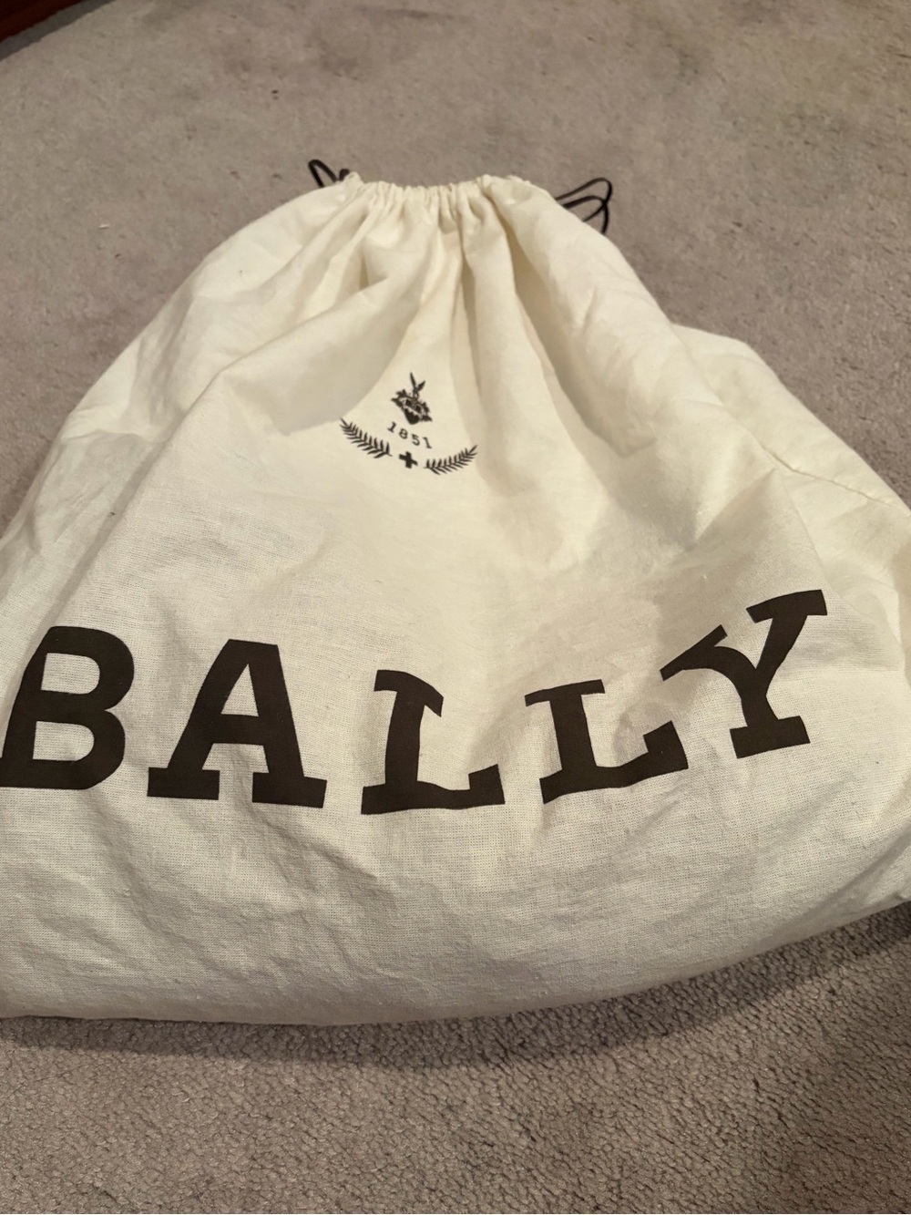 Authentic Bally Black Ruched Leather Kenna Hobo Bag- RARE - Picture 15 of 15